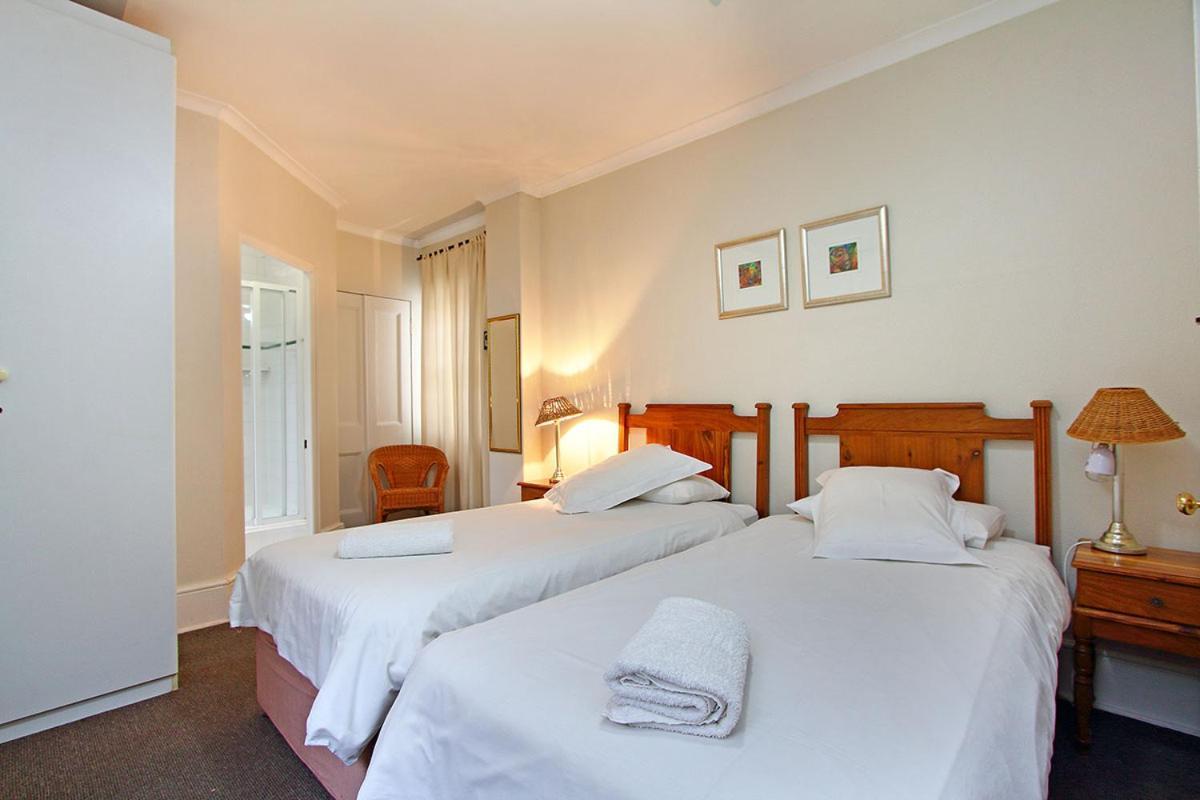 Guest house Hillcrest Manor